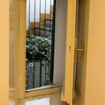 A Casa Di Davide * كومو